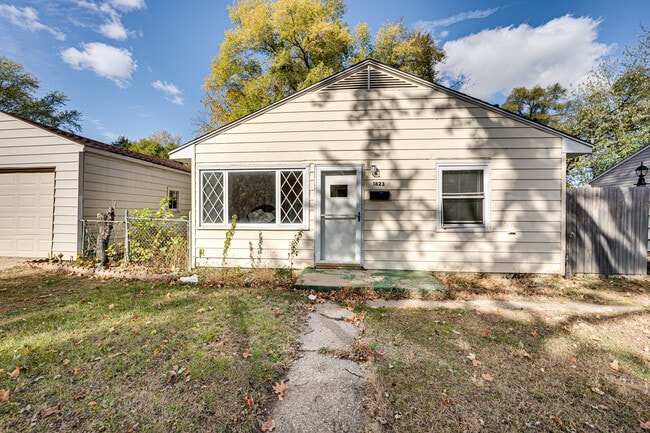 Primary Photo - 1823 Overdene Ave