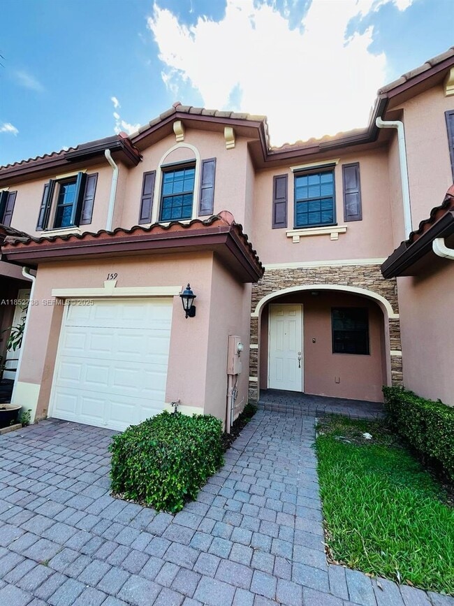 Building Photo - 159 SE 33rd Terrace