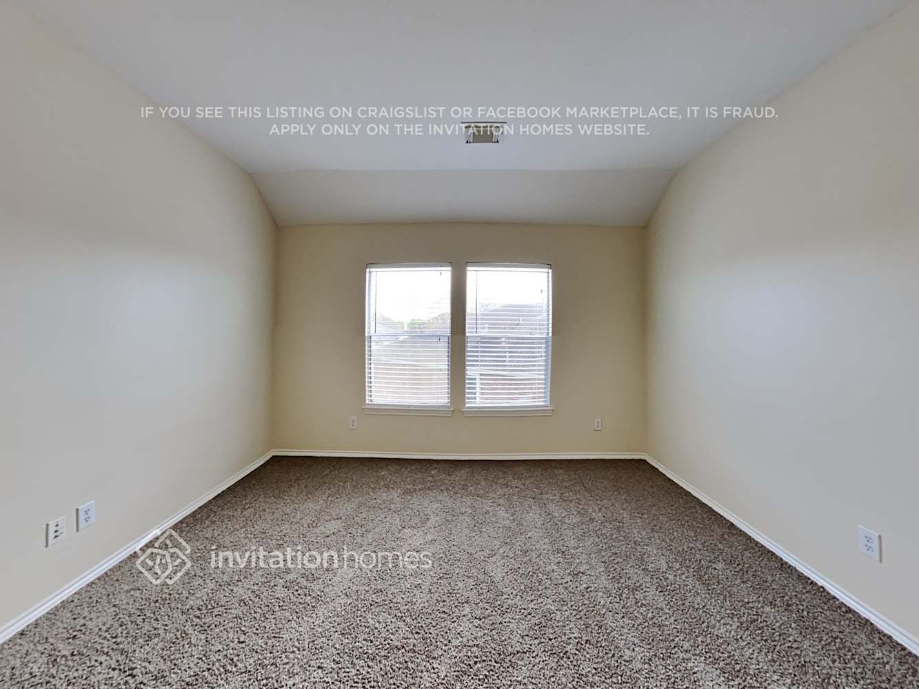 Building Photo - 3208 Waterglen Ct