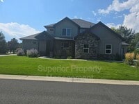 Building Photo - 803 Imperial Ct
