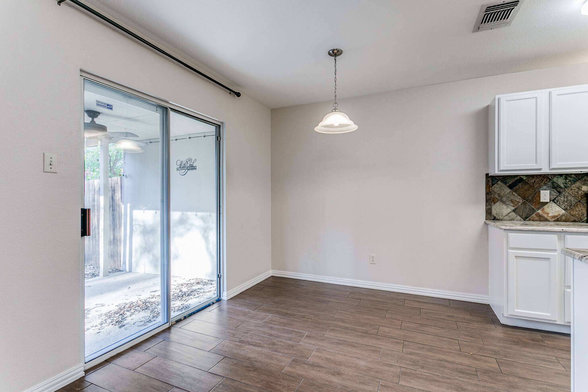 Building Photo - 8107 Rustic Park