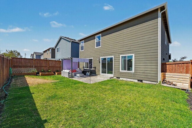Building Photo - 15065 Iverson Lp SE