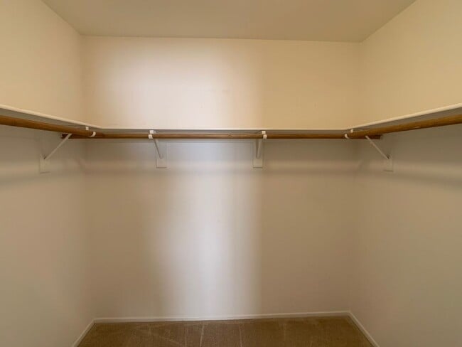 Building Photo - Single Story 2 bedroom 2 bath Home in Summ...
