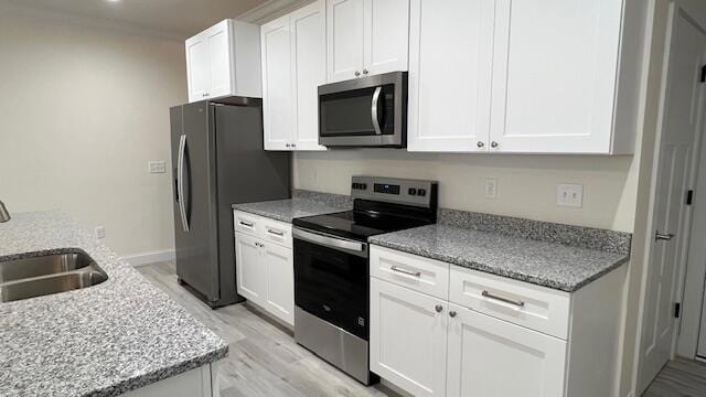 Building Photo - 1914 Cypress Ln