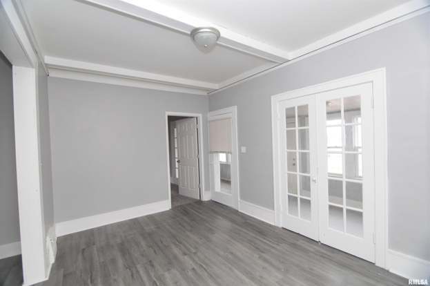 Building Photo - 1124 18th Ave