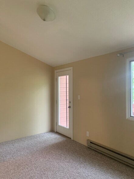 Master Bedroom - 2 - 3409 Grand Ave