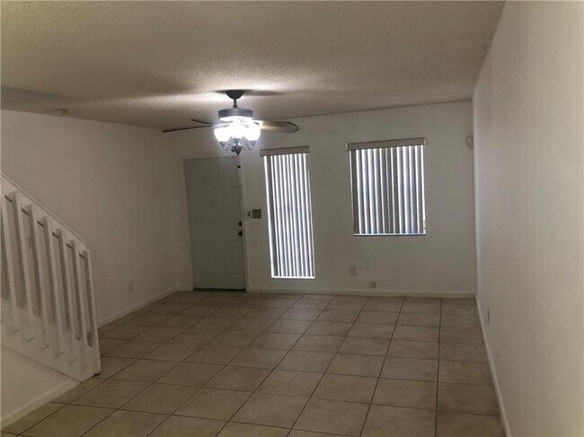 Building Photo - 6756 Sienna Club Dr