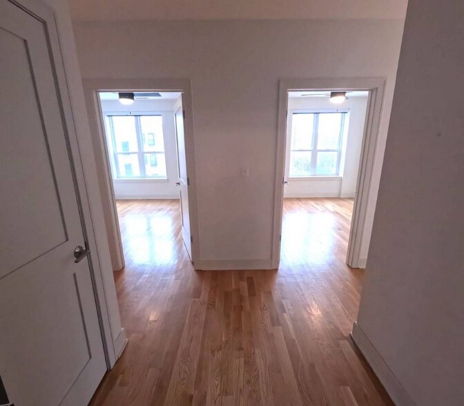 Building Photo - 2720 N Spaulding Ave