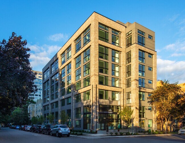 Interior Photo - Summit Flats Contemporary Studios & Lofts