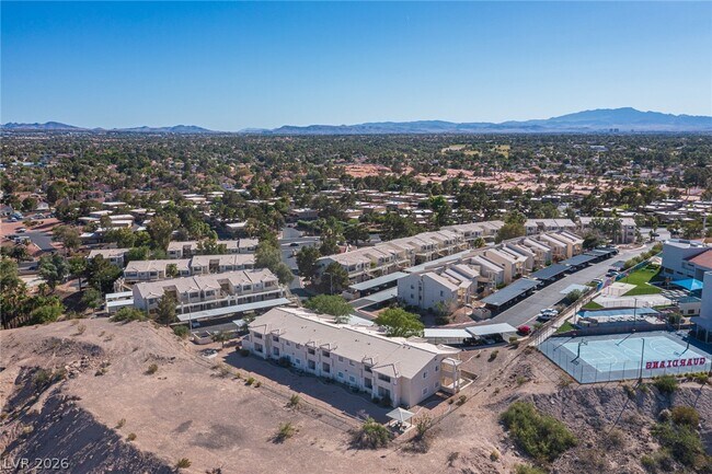 Building Photo - 1844 Scimitar Dr