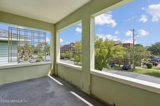 Building Photo - 2527 Forbes St