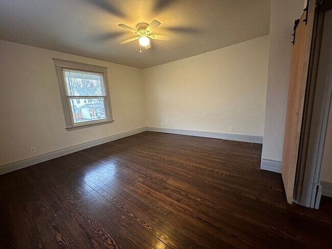 Building Photo - Cozy Duplex in Cheviot