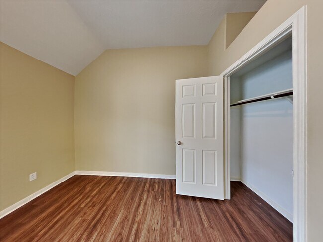 Building Photo - 14302 Baron Creek Ln