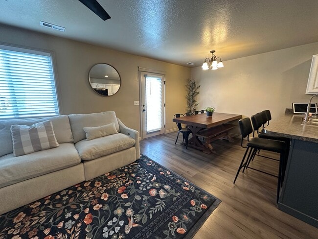Building Photo - 2269 S Knights Way
