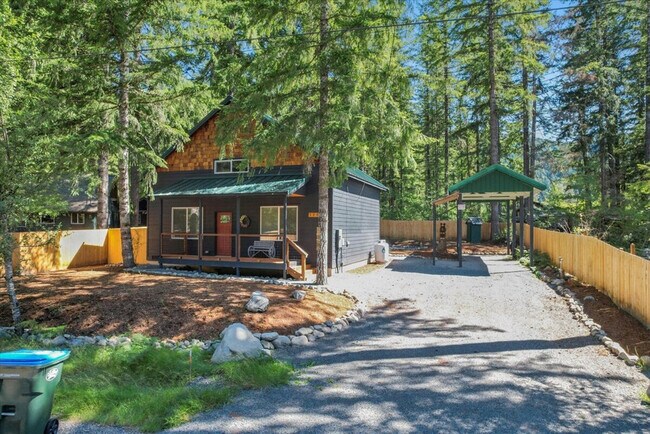 Building Photo - 125 Mountain View Dr