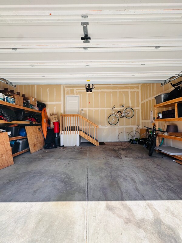 Building Photo - 2467 Dorset Dr