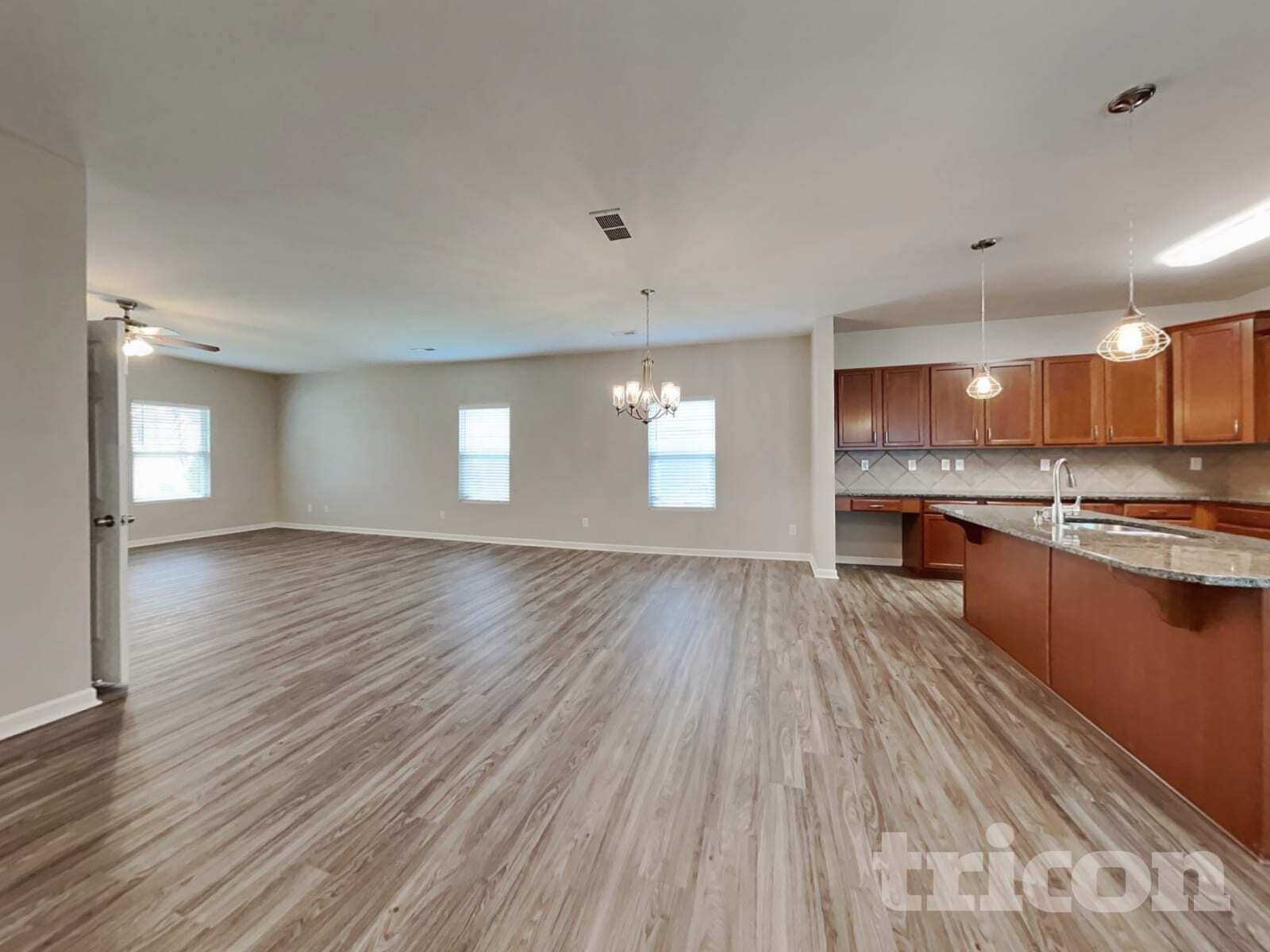 Building Photo - 616 Sawtooth Oak Drive