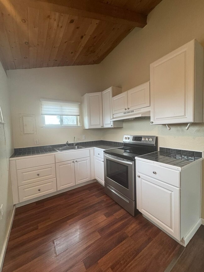 Building Photo - 5116 Sandmound Blvd