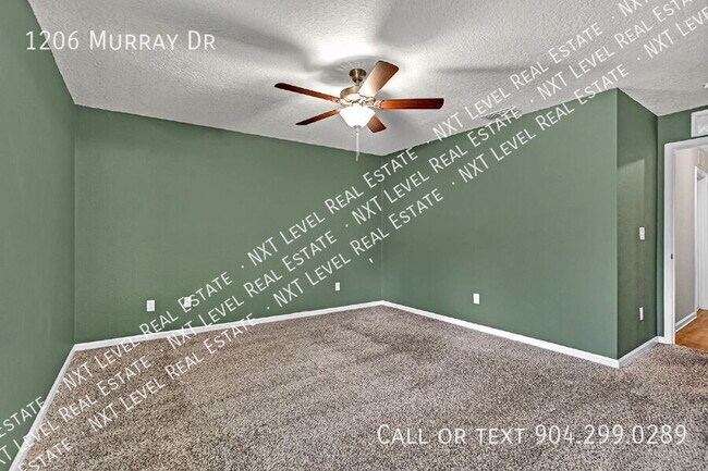 Building Photo - 1206 Murray Dr