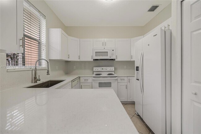 Building Photo - 12172 SW 124th Path