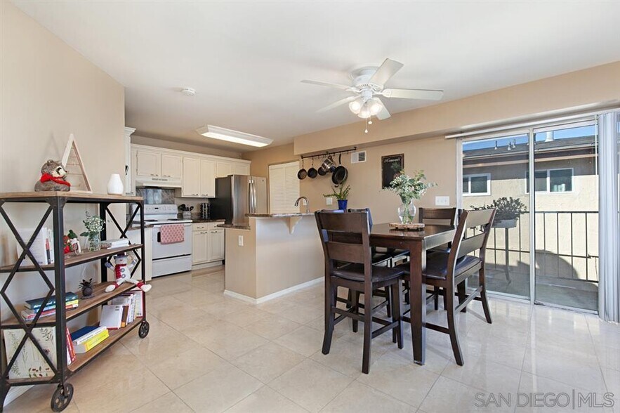 Building Photo - 4380 Temecula St