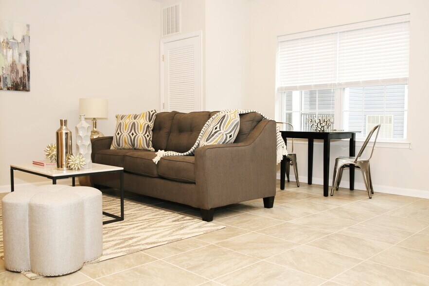 Building Photo - 95 Murray St