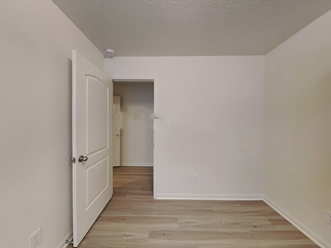 Building Photo - 22422 Bauer Canyon Dr