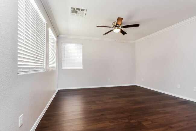 Building Photo - 9434 Havasu Canyon Ave