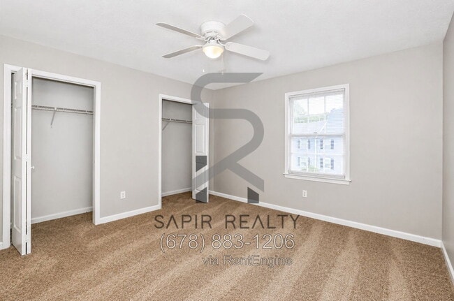 Building Photo - 2642 Evans Mill Dr