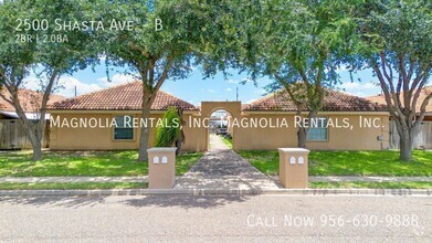 Building Photo - Cozy 2 Bedroom 2 Bath Apartment in McAllen