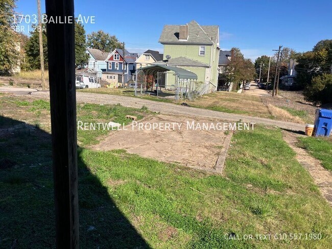 Building Photo - 1703 Bailie Ave