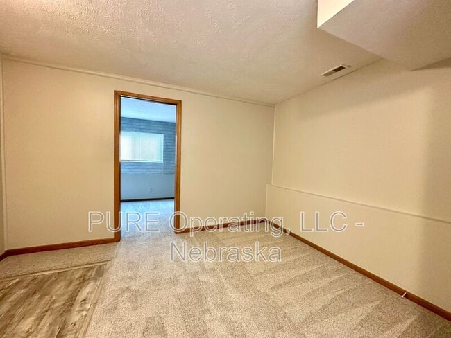 Building Photo - 6215 N 128th St