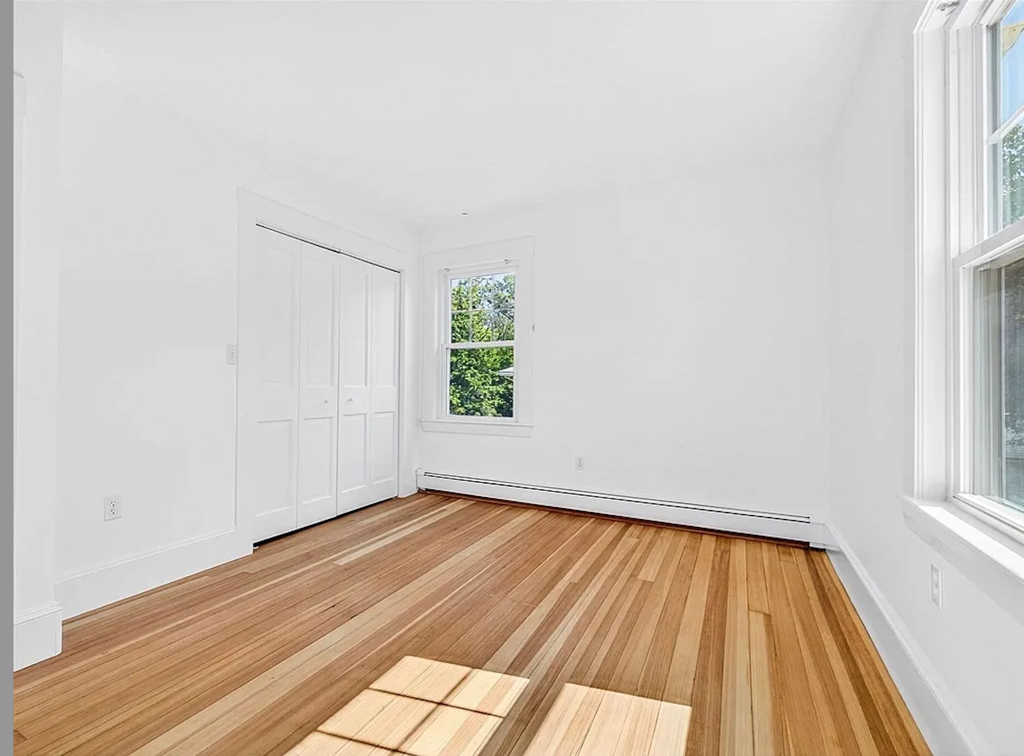 Building Photo - 39R Twitchell St