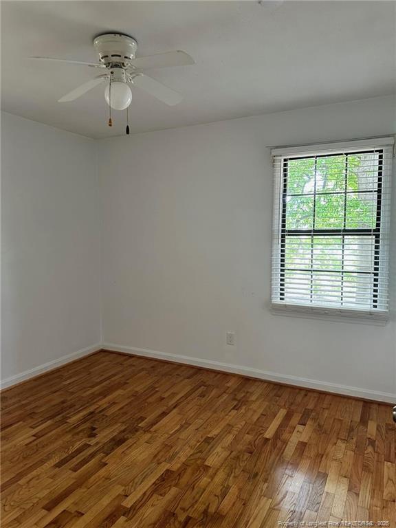 Building Photo - 4945 Redwood Dr