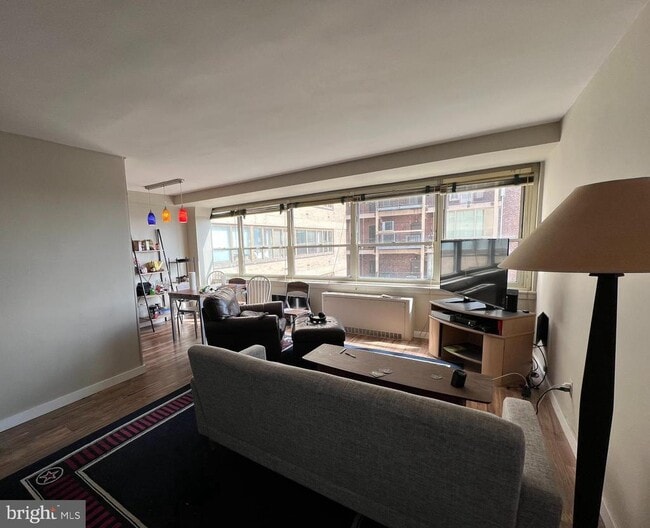 Building Photo - 1806 Rittenhouse Square