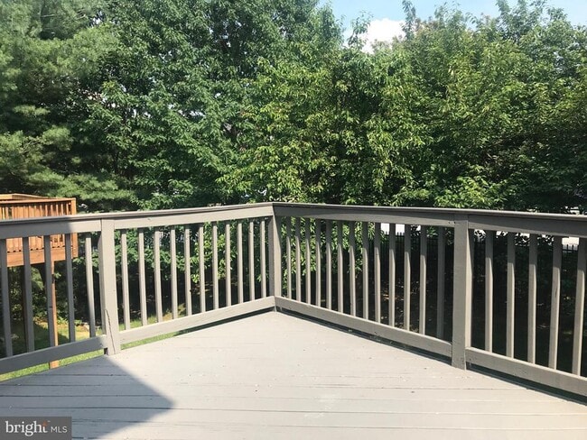 Building Photo - 8805 Goose Landing Cir