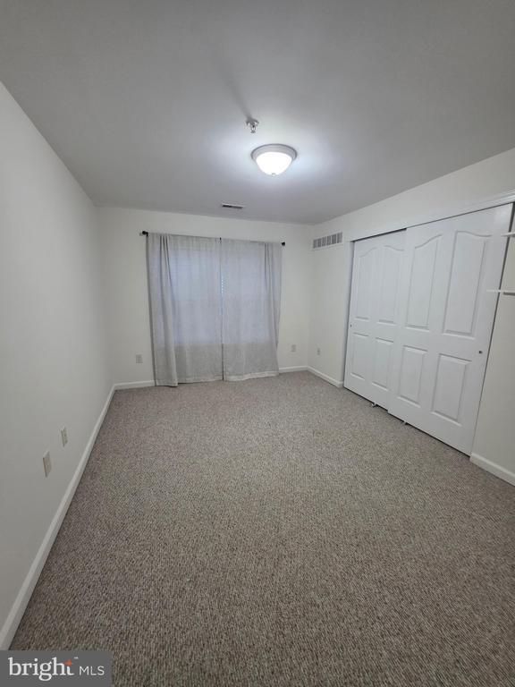 Building Photo - 2809 Waters Edge Dr