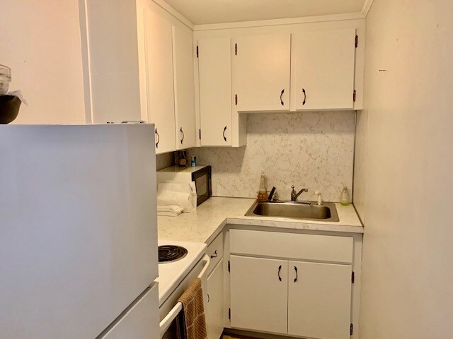 Building Photo - 1 Noyes Pl
