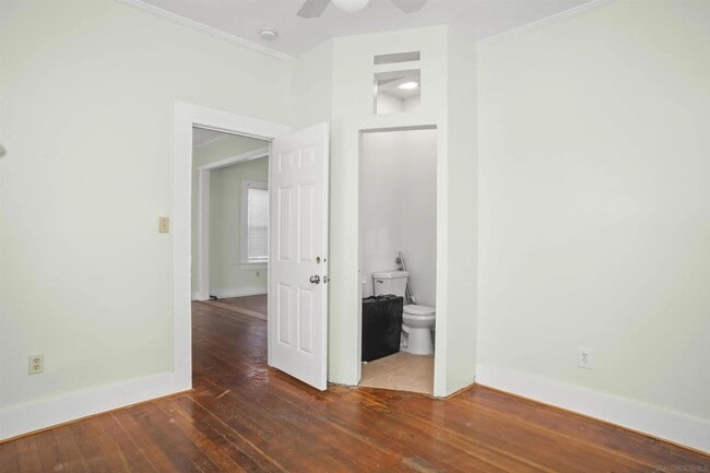 Building Photo - Charming 2 bedroom, 2 bathroom home in the heart of Logan Heights