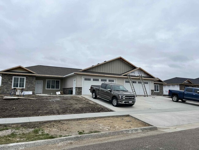 Building Photo - 2217 Overlook Rdg Ct