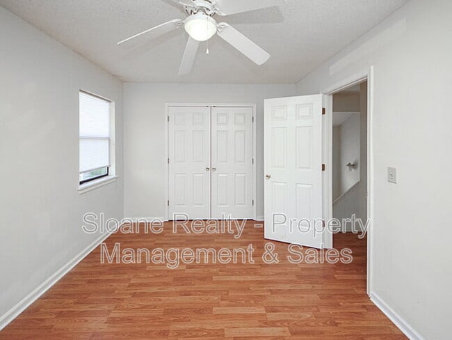 Building Photo - 1408 D Camp Rd