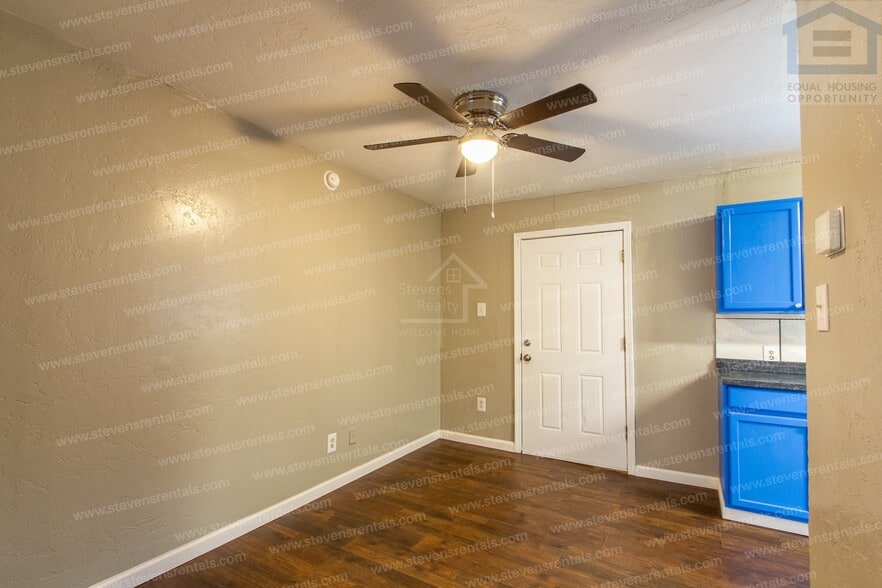 Building Photo - 2206 NW 19th St