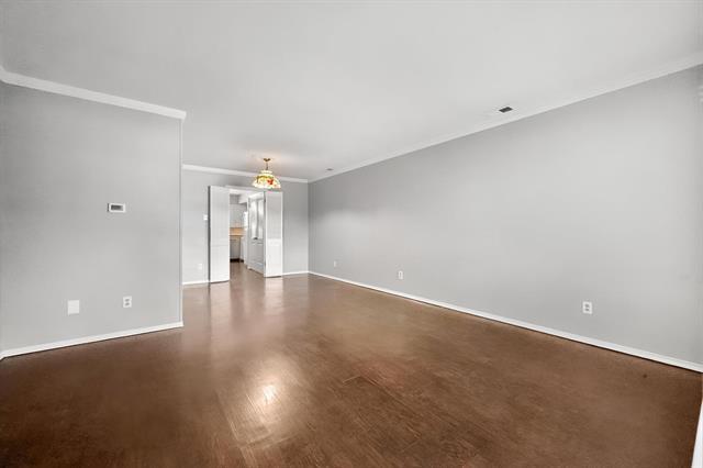 Building Photo - 8351 Lullwater Dr