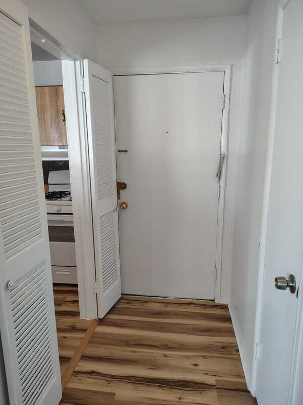 Building Photo - 7208 Donnell Pl