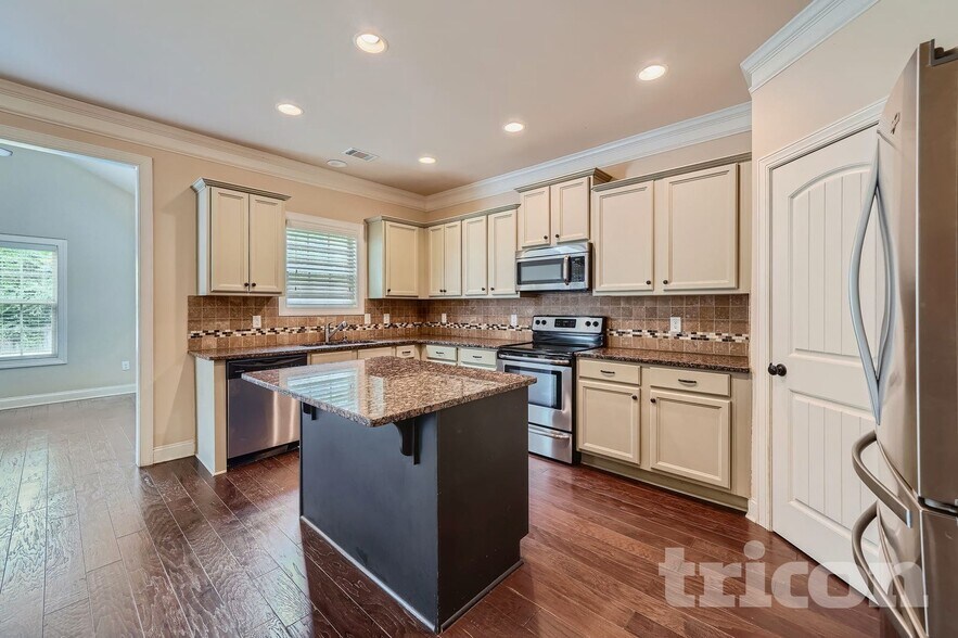 Building Photo - 436 Copper Ridge Dr