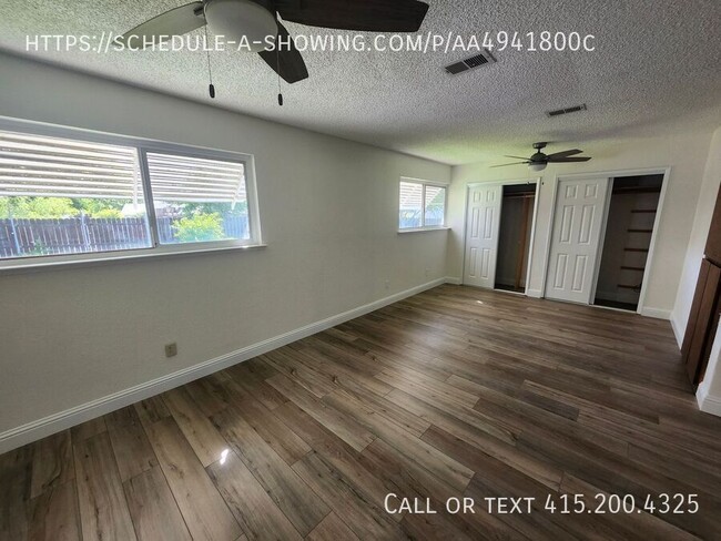 Building Photo - 8100 Schoonover St
