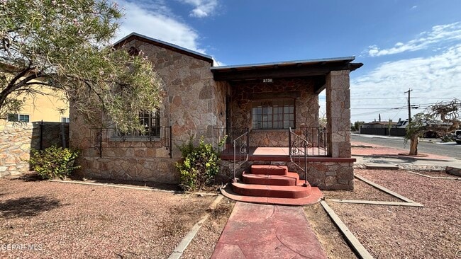 Building Photo - 2731 Idalia Ave
