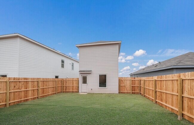 Building Photo - 7422 India Star