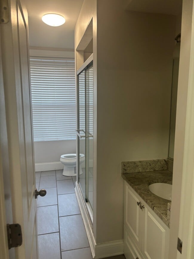 Building Photo - 91 Westland Ave