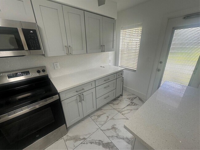 Building Photo - 1150 Atlantic Shores Blvd